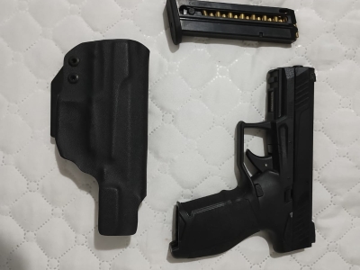 Pistola Taurus TX22 .22 LR ~ 500 tiros