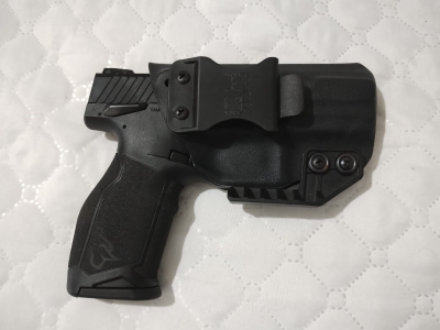 Pistola Taurus TX22 .22 LR ~ 500 tiros