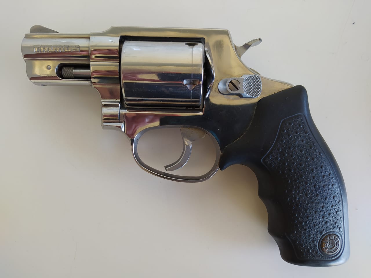 comprar revolver 38 usado, quanto vale um 38 usado, 38 preço